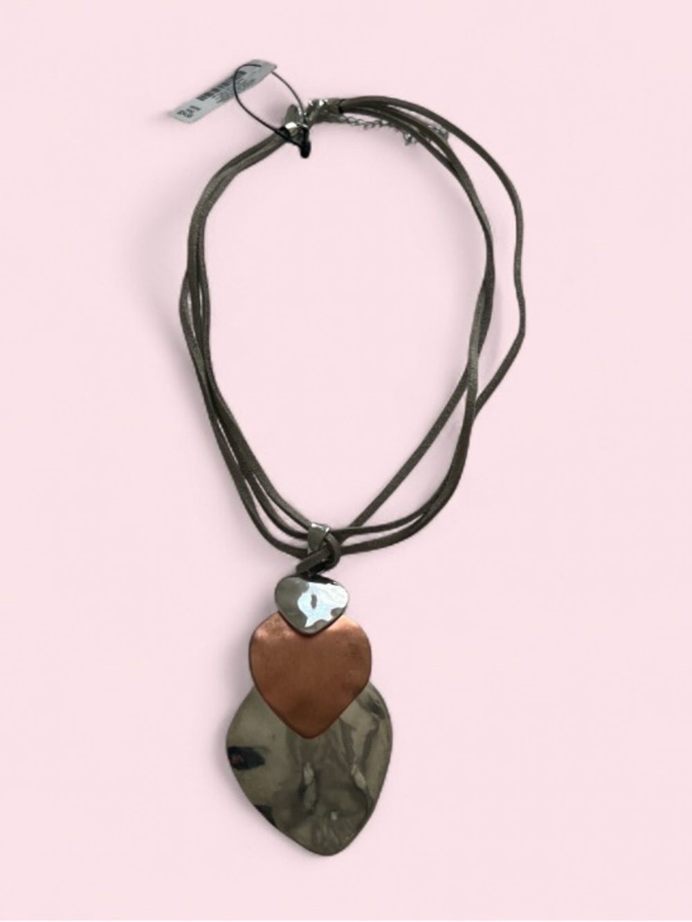 Vintage heart pendant necklace